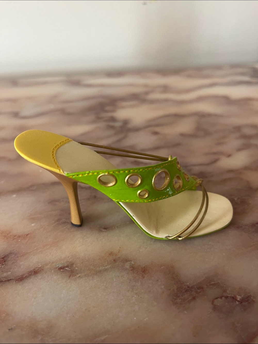 “Diva” Just the Right Shoe collectible